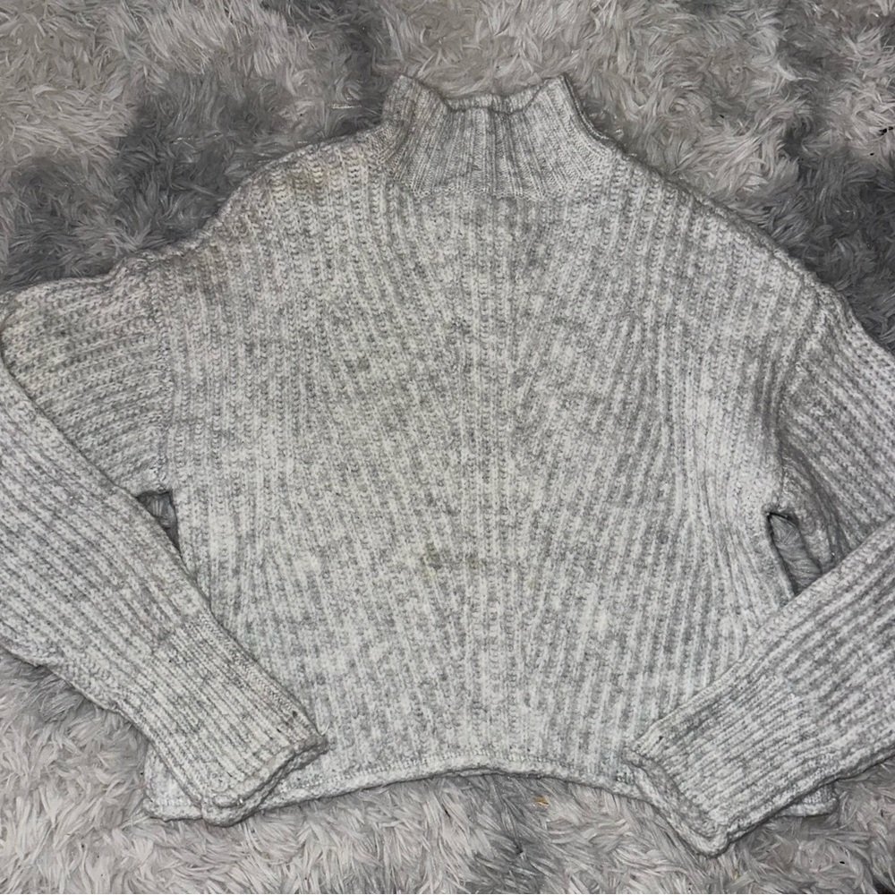 GB Gianni Bini Cozy Gray Women's Mock Neck Ribbed Sweater Soft - EUC Small